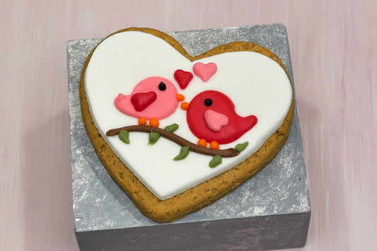 Love Bird Biscuit Duo